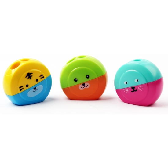 Picture of Plastic sharpener with two holes and metal blades + container – Keyroad Model KR971839