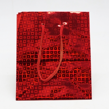 Show details for شنطة هدايا ليزر ألوان 6.5×11×14.5 سم Picture of شنطة هدايا ليزر ألوان 6.5×11×14.5 سم