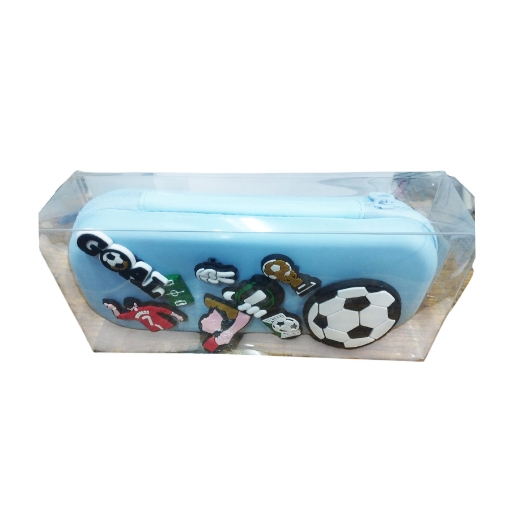 Imagen de Estuche de silicona en relieve, 1 cremallera, impreso con diseños de fútbol - Simba modelo DD511