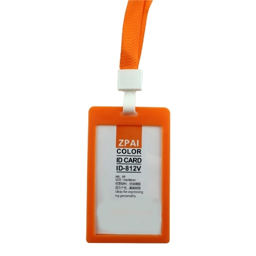 Imagen de Porta credencial vertical de plástico naranja, con funda + cordón – Simba Modelo 6612