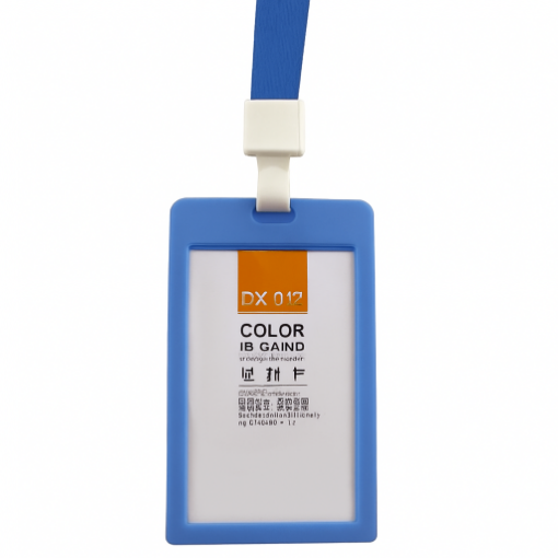 Imagen de Porta credencial vertical de plástico azul claro, con funda + cordón – Simba Modelo 6612