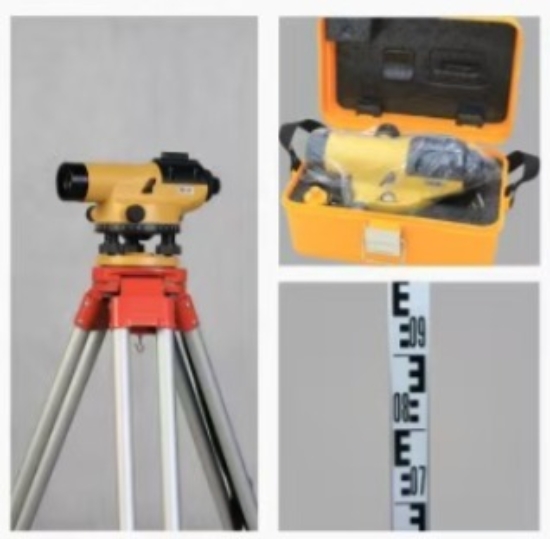 Picture of 32X Magnetic Automatic Level Set (includes tripod + leveling staff)