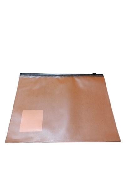 Picture of حافظة بسوستة اريك كراوس برتقالي فسفورى 140 ميكرون B5 موديل 47073